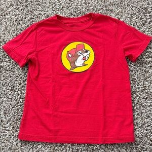 Buc-ees shirt